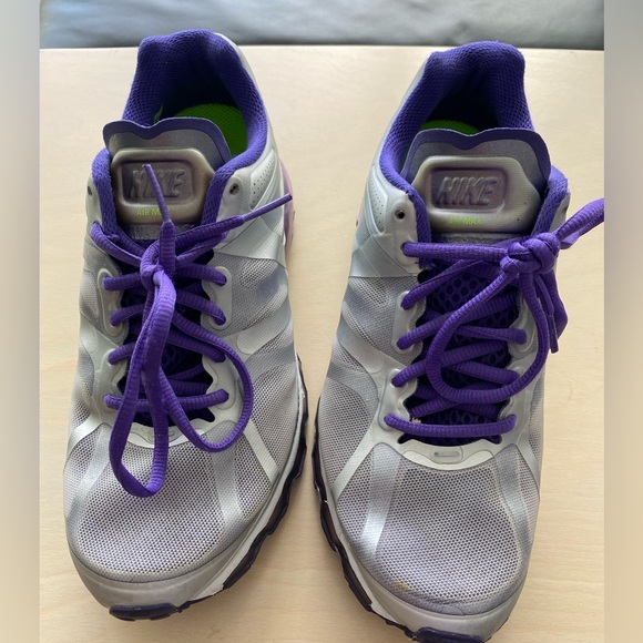 Nike Shoes - Nike air max turf